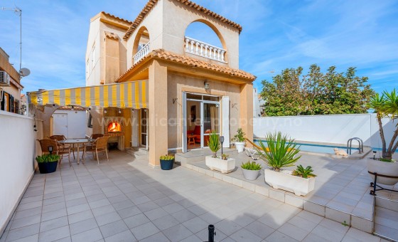 Villa - Resale - Playa Flamenca - Playa Flamenca