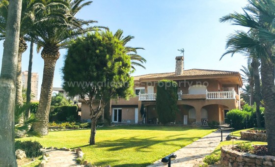 Villa - Resale - San Javier - La Manga Del Mar Menor