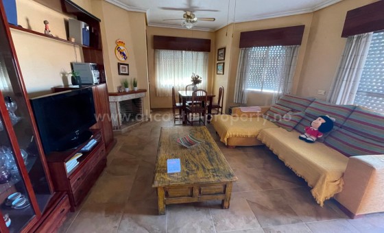 Villa - Resale - San Miguel de Salinas - San Miguel de Salinas Centro