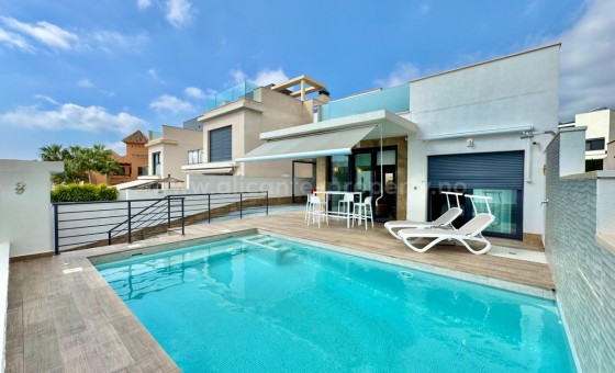 Villa - Resale - San Miguel de Salinas - San Miguel de Salinas Centro