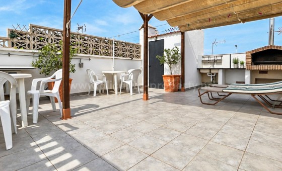 Villa - Resale - Torrevieja - Torrevieja Centro