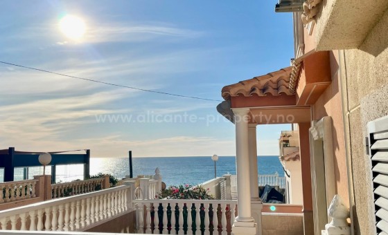 Villa - Resale - Torrevieja - Torrevieja Centro
