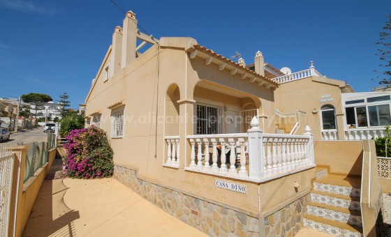 Villa - Resale - Villamartín - Blue Lagoon