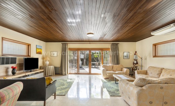 Villa - Resale - Villamartín - GAA-50131