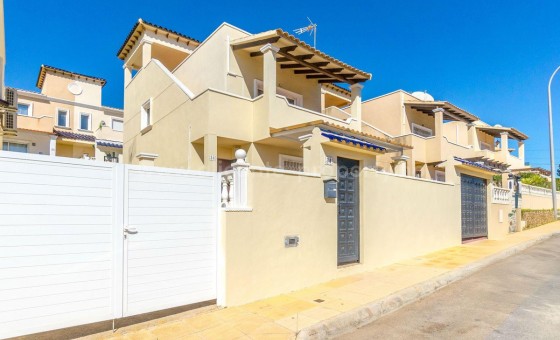 Villa - Resale - Villamartín -
                Las Filipinas