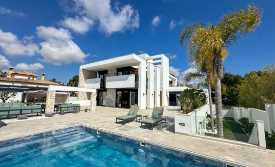 Villa - Resale - Villamartín - Villamartín