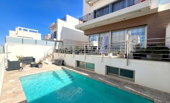Villa - Resale - Villamartín - Villamartín