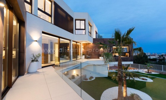 Villa - Reventa - Benidorm -
                Benidorm Centro