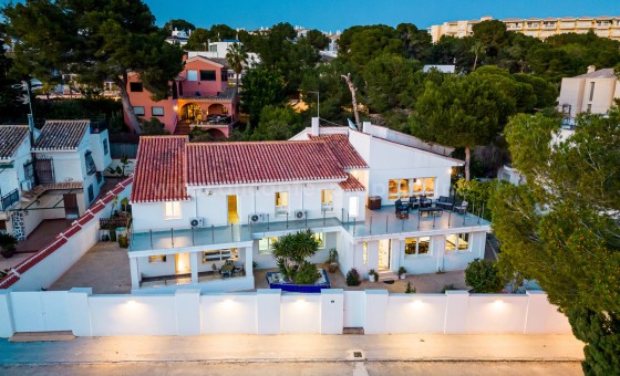 Villa - Reventa - Campoamor - Campoamor