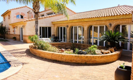 Villa - Reventa - Cartagena - Los Urrutias