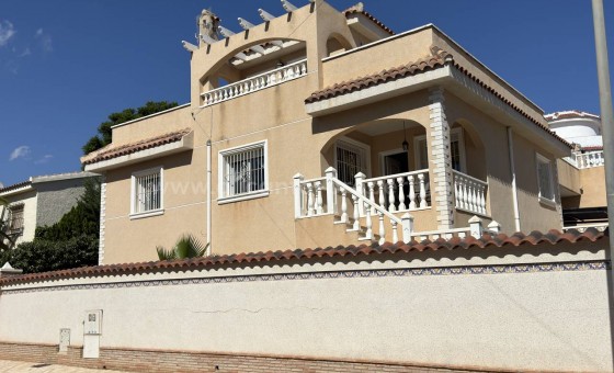 Villa - Reventa - Ciudad Quesada - Ciudad Quesada