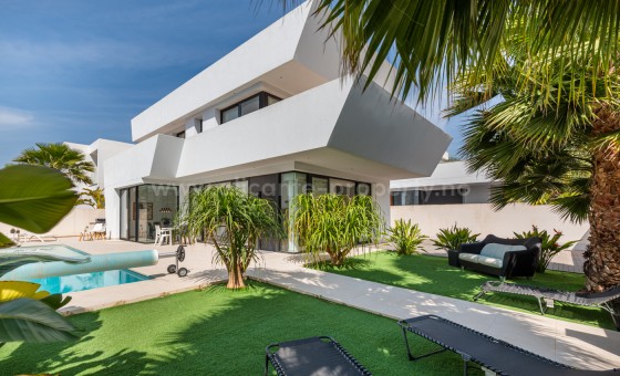 Villa - Reventa - Ciudad Quesada - GAA-72749