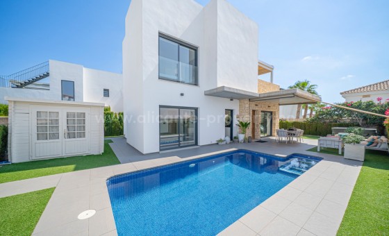 Villa - Reventa - Ciudad Quesada - Lo Pepin