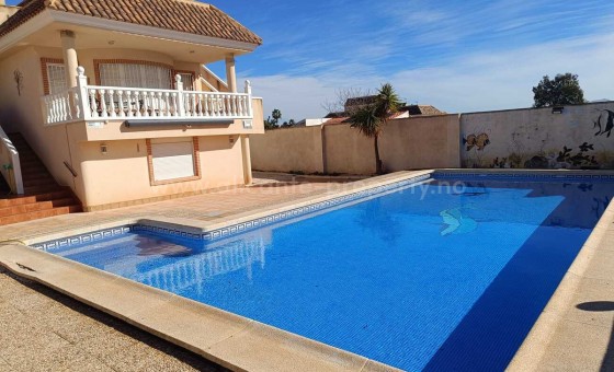 Villa - Reventa - Fortuna - El Reloj