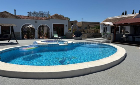 Villa - Reventa - Jacarilla - Jacarilla