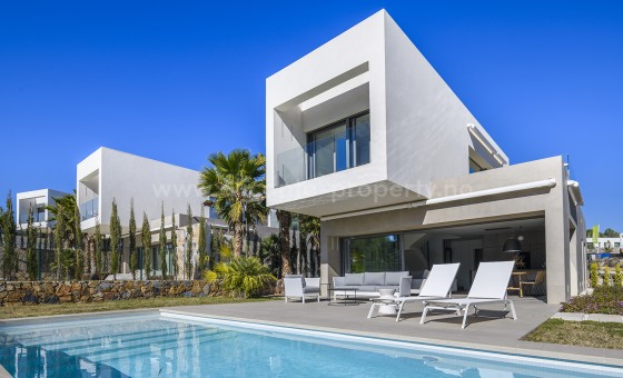 Villa - Reventa - Las Colinas - Las Colinas Golf Resort