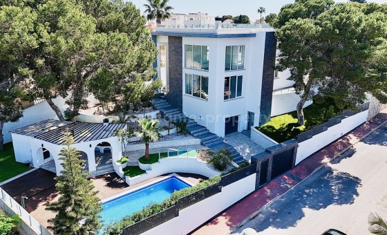 Villa - Reventa - Los Balcones -
                Los Balcones