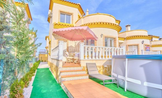 Villa - Reventa - Los Montesinos - Los Montesinos Centro