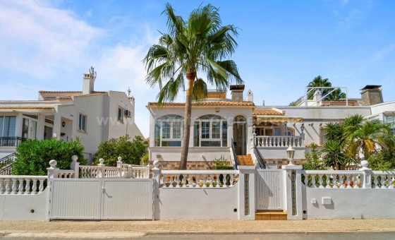 Villa - Reventa - Orihuela - Los Dolses