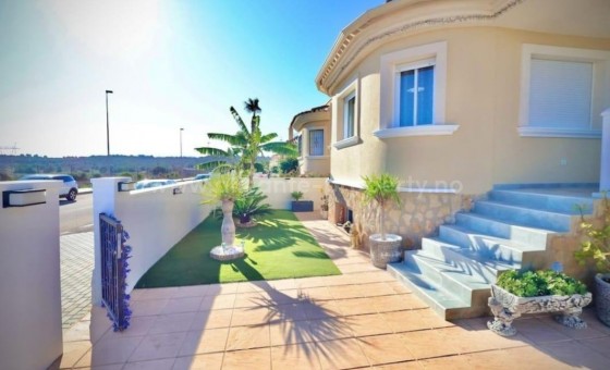 Villa - Reventa - San Miguel de Salinas - San Miguel de Salinas Centro