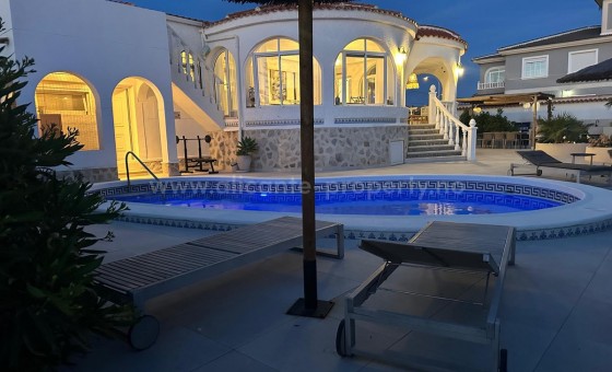 Villa - Reventa - Torrevieja - Torrevieja Centro