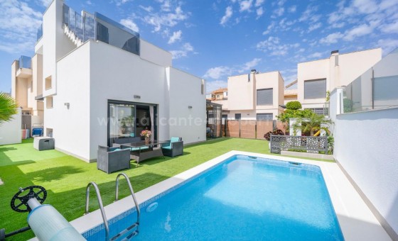 Villa - Reventa - Torrevieja - Torrevieja Centro