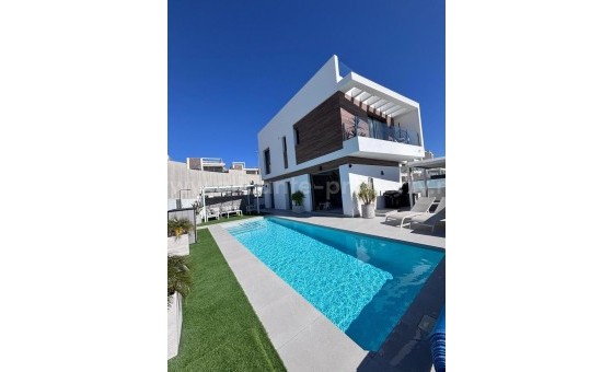 Villa - Reventa - Villamartín - Villamartín