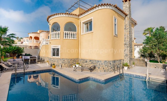 Villa - Reventa - Villamartín - Villamartín