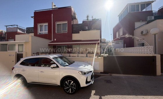 Villa - Reventa - Villamartín - Villamartín