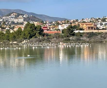 Calpe - En av Alicante-provinsens bolig-favoritter. Det finnes mange prosjekter med forskjellige typer villa/hus, leilighet, rekkehus i Calpe-området