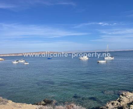 Tabarca is Spains least populated island with only between 50 and 75 permanent residents. There are many exciting things to explore on this small island - one of Alicante province biggest tourist attractions. A scenic island with many beaches and coves to