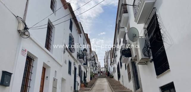 Altea is the most exclusive and romantic residential area in Alicante province.